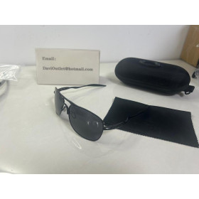 Oakley Crosshair Sunglasses Black Frame Polarized Black Lenses