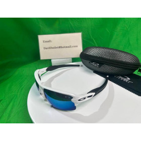 Oakley Flak Sunglasses Matte White Frame Prizm Sapphire Lenses