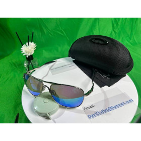 Oakley Crosshair Sunglasses Polarized Silver/Green