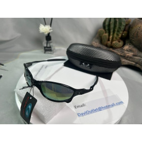 Oakley Juliet Sunglasses Black Frame Gold Lenses