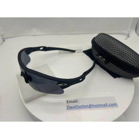 Radar pitch Oakley sunglasses polished black