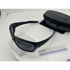 Oakley Men's Turbine Black Frame Gray Lens Rectangular 63mm Sunglasses