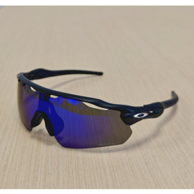 Oakley Men's Radar Ev Path Black and Blue Frame Blue Lens Sunglasses